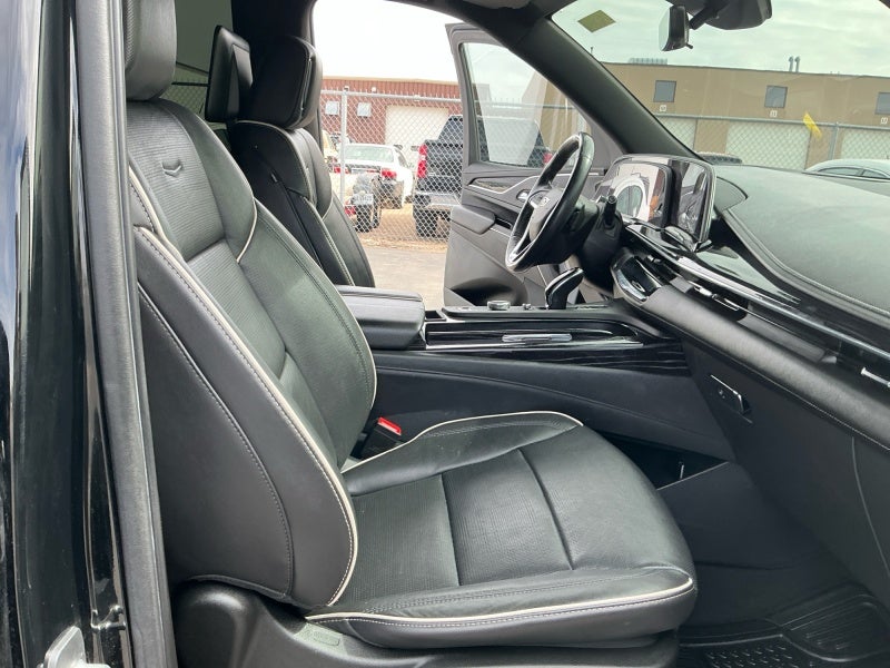 2021 Cadillac Escalade 4WD Sport