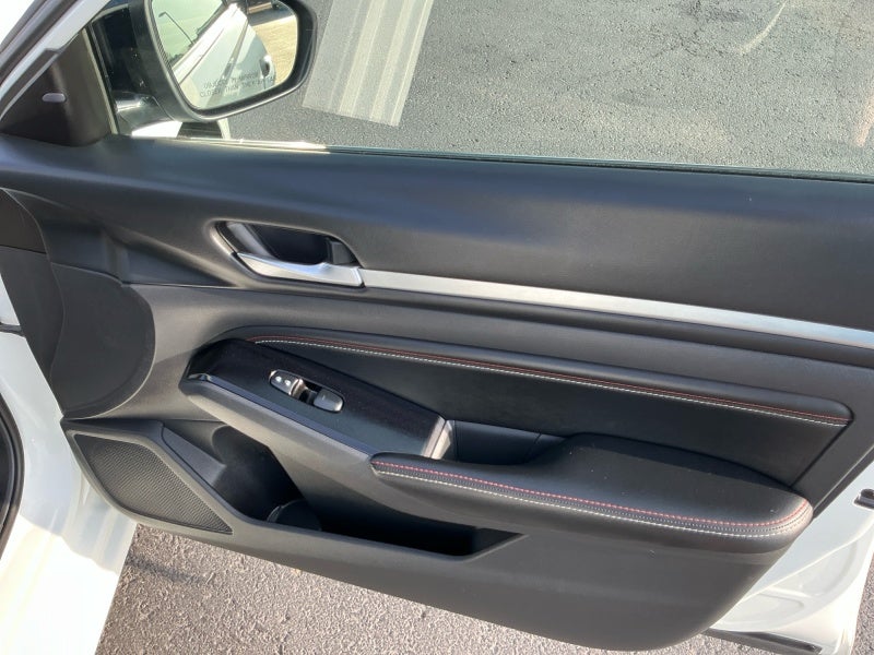 2023 Nissan Altima SR Intelligent AWD