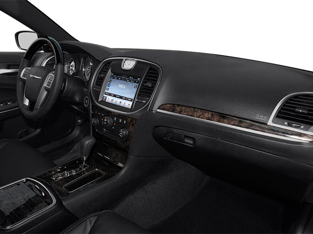 2014 Chrysler 300 4dr Sdn AWD