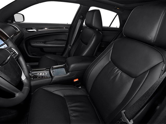 2014 Chrysler 300 4dr Sdn AWD