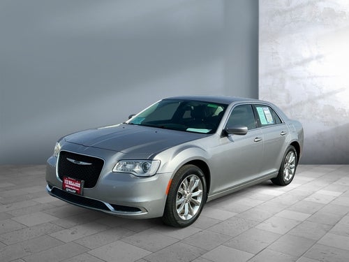2016 Chrysler 300 Limited