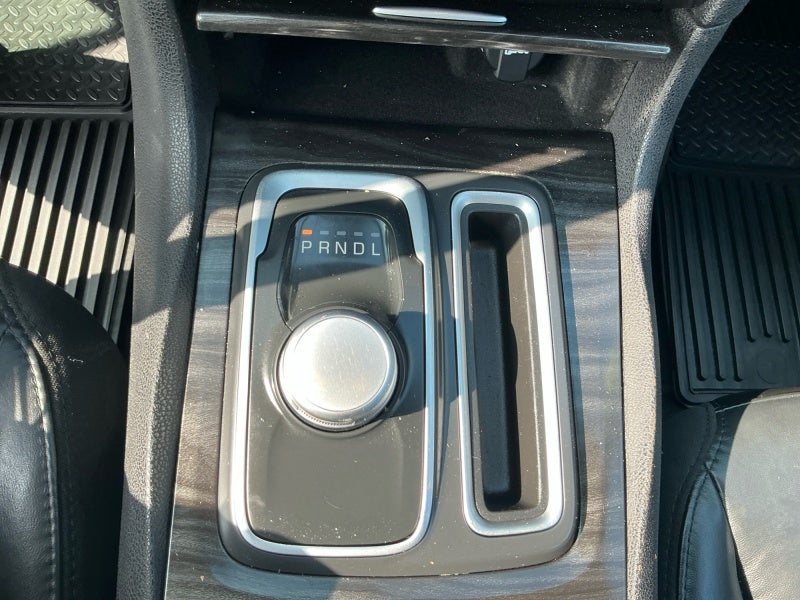 2016 Chrysler 300 Limited