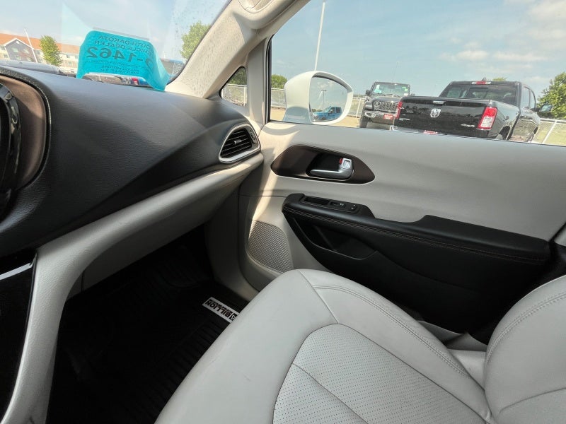 2018 Chrysler Pacifica Touring L