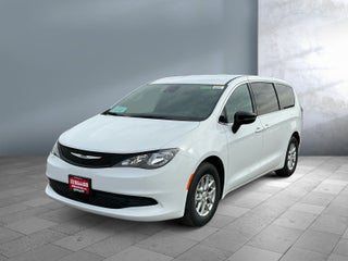 2026 Chrysler Voyager VOYAGER LX
