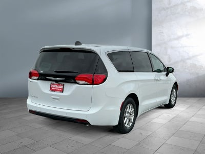 2027 Chrysler Pacifica PACIFICA LX