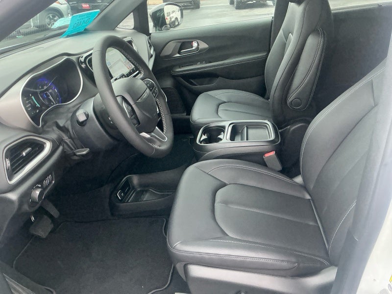 2027 Chrysler Pacifica PACIFICA LX