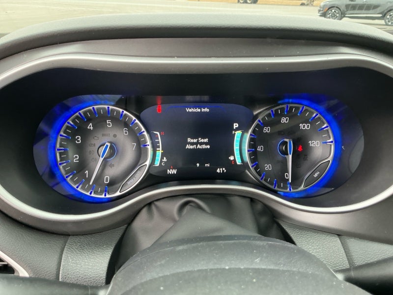 2026 Chrysler Voyager VOYAGER LX