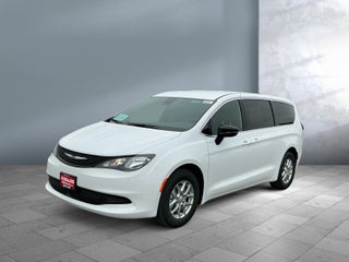 2026 Chrysler Voyager VOYAGER LX