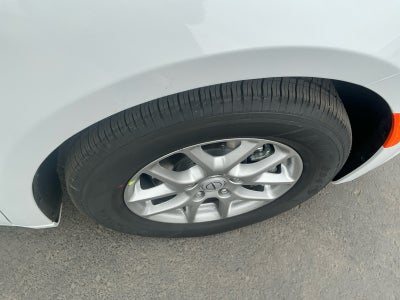 2026 Chrysler Voyager VOYAGER LX