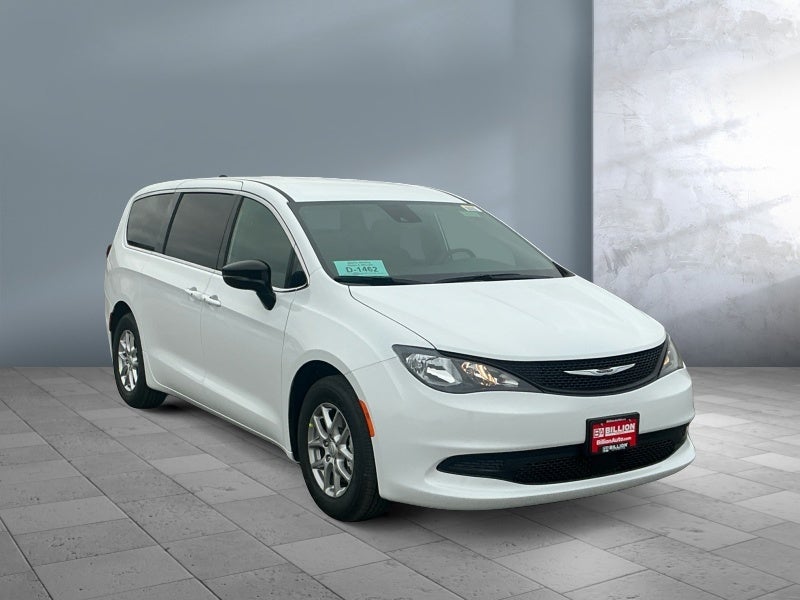 2026 Chrysler Voyager VOYAGER LX