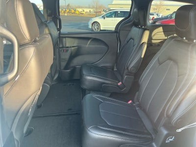 2026 Chrysler Voyager VOYAGER LX