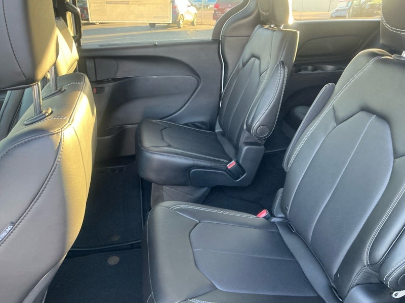 2027 Chrysler Pacifica PACIFICA LX