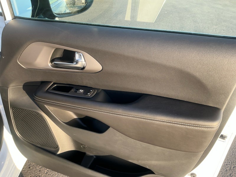 2027 Chrysler Pacifica PACIFICA LX