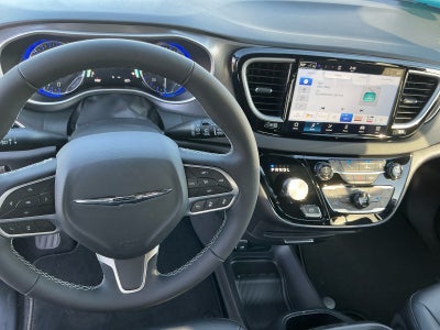 2026 Chrysler Voyager VOYAGER LX