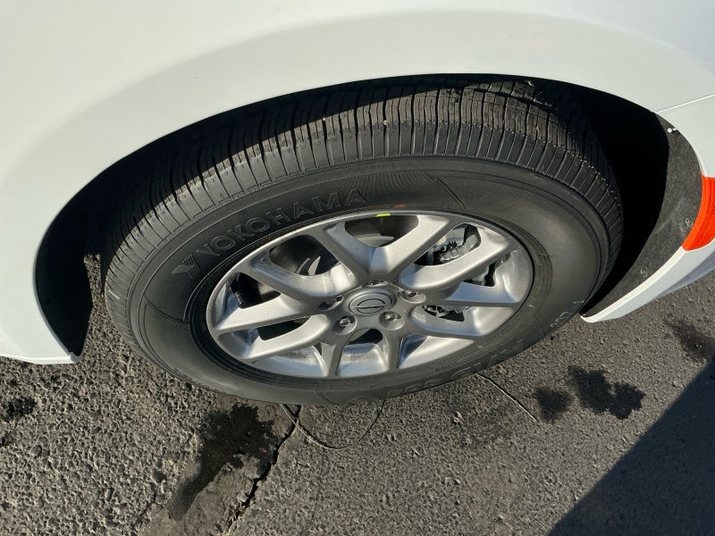 2026 Chrysler Voyager VOYAGER LX