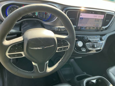 2026 Chrysler Voyager VOYAGER LX