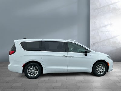 2026 Chrysler Voyager VOYAGER LX