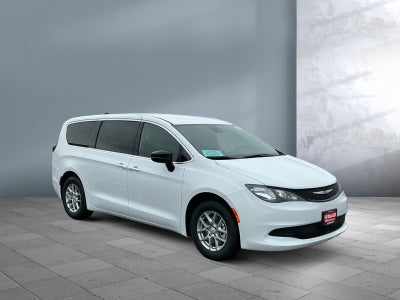 2026 Chrysler Voyager VOYAGER LX
