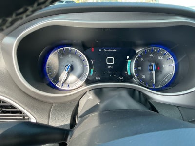 2026 Chrysler Voyager VOYAGER LX