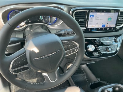 2026 Chrysler Voyager VOYAGER LX