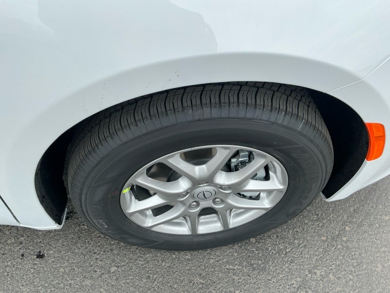 2026 Chrysler Voyager VOYAGER LX