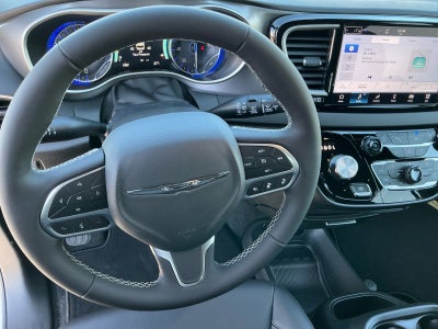 2026 Chrysler Voyager VOYAGER LX