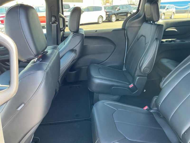 2026 Chrysler Voyager VOYAGER LX