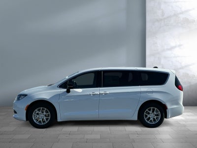 2026 Chrysler Voyager VOYAGER LX