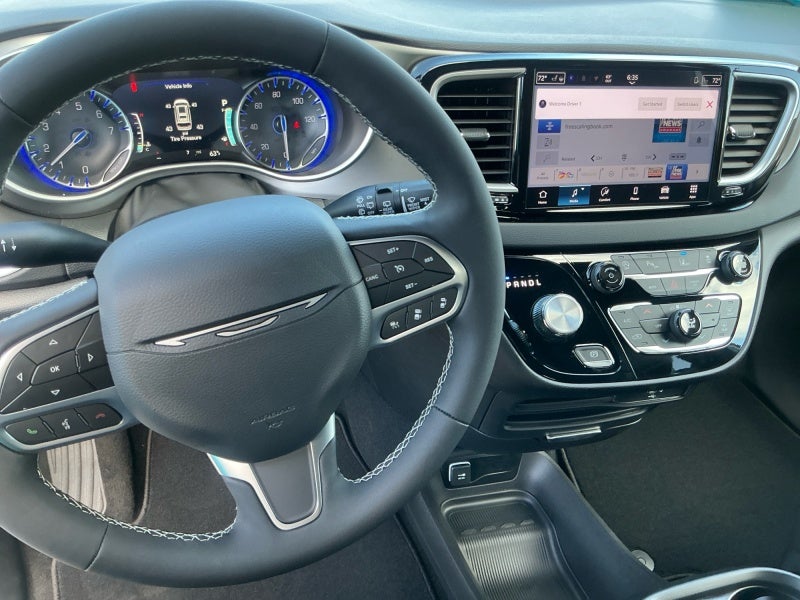 2027 Chrysler Pacifica PACIFICA LX