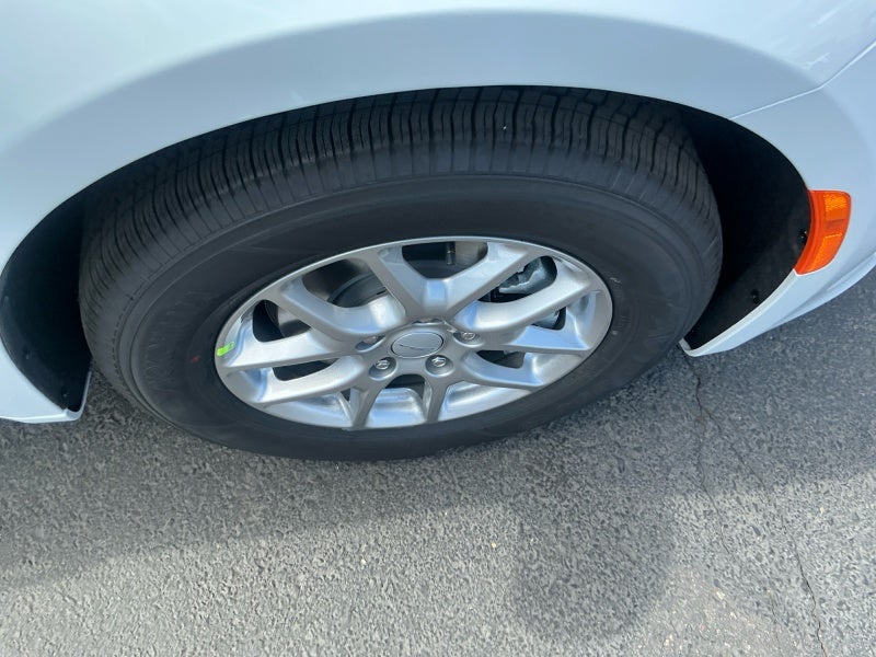 2027 Chrysler Pacifica PACIFICA LX