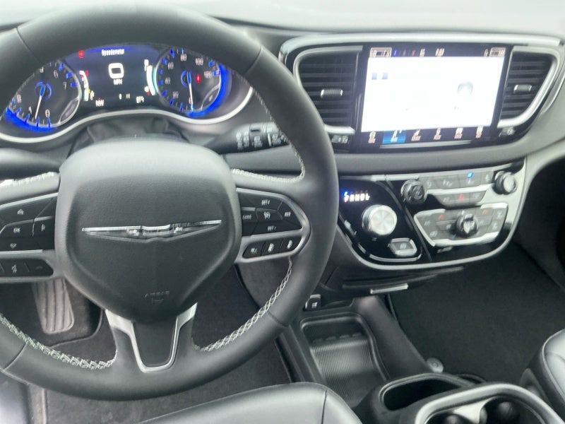 2026 Chrysler Voyager VOYAGER LX