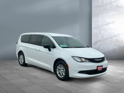 2026 Chrysler Voyager VOYAGER LX