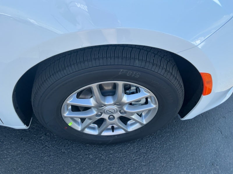 2026 Chrysler Voyager VOYAGER LX