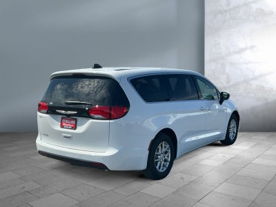 2026 Chrysler Voyager VOYAGER LX