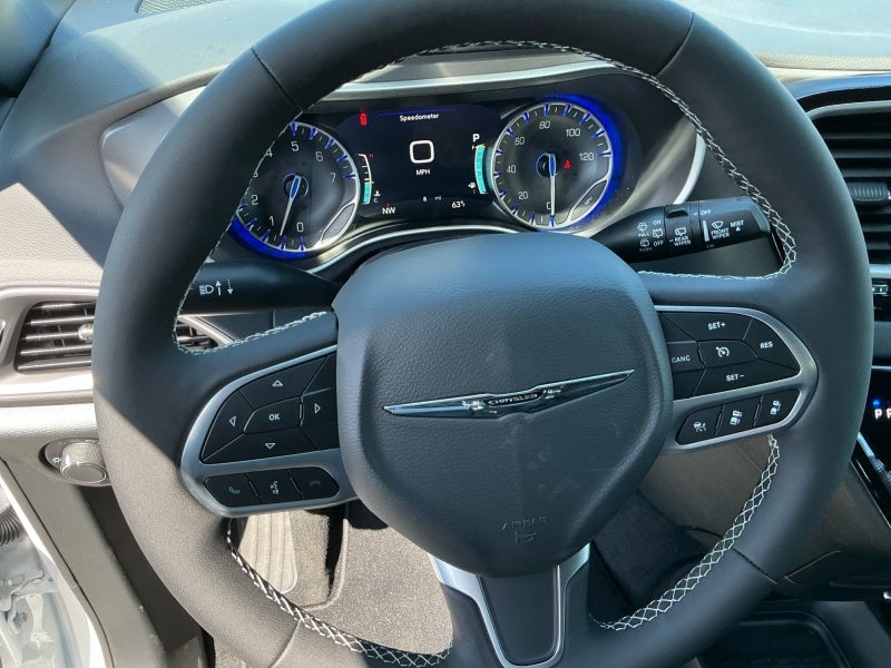 2026 Chrysler Voyager VOYAGER LX