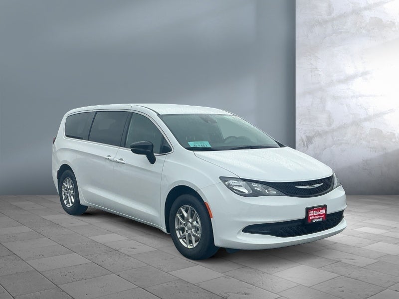 2026 Chrysler Voyager VOYAGER LX