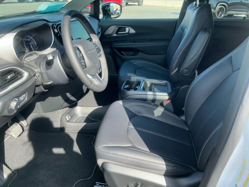 2027 Chrysler Pacifica PACIFICA LX