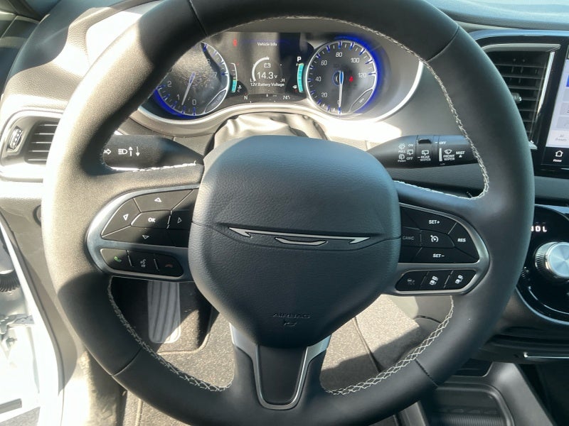 2027 Chrysler Pacifica PACIFICA LX