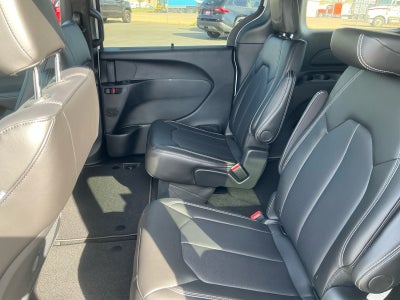 2027 Chrysler Pacifica PACIFICA LX