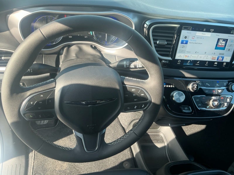 2026 Chrysler Voyager VOYAGER LX