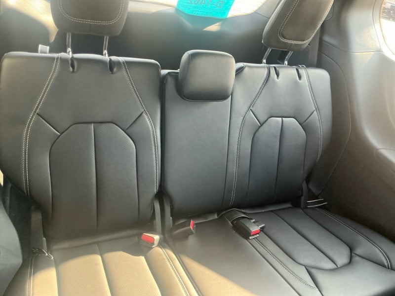 2026 Chrysler Voyager VOYAGER LX