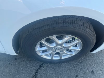 2026 Chrysler Voyager VOYAGER LX