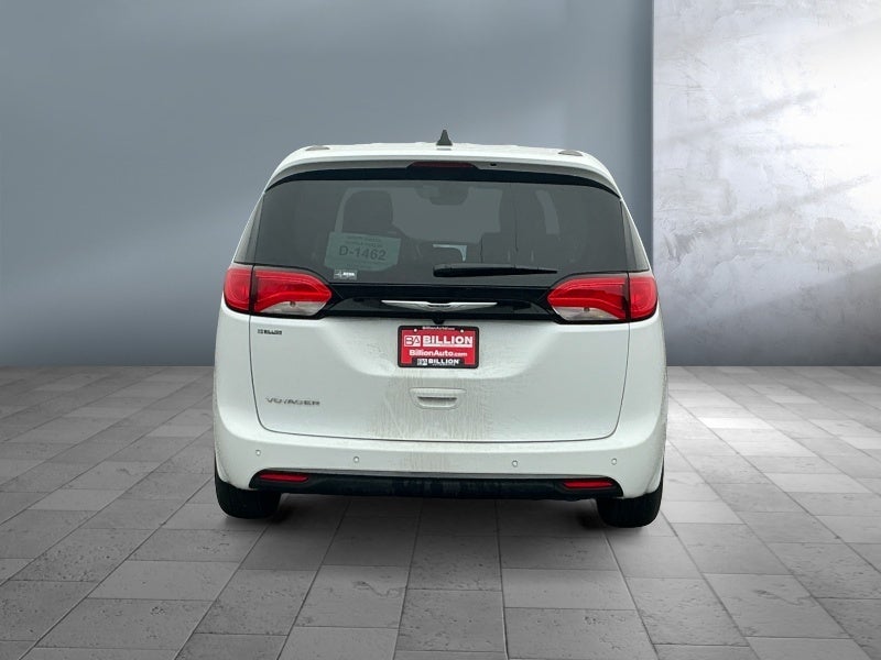 2026 Chrysler Voyager VOYAGER LX