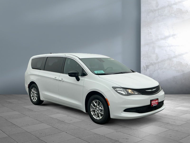2026 Chrysler Voyager VOYAGER LX