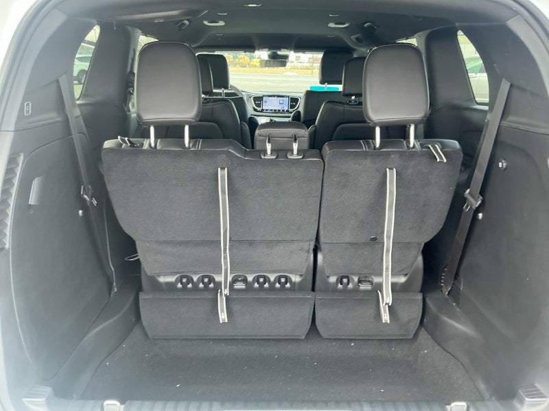 2026 Chrysler Voyager VOYAGER LX