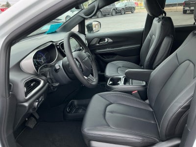 2027 Chrysler Pacifica PACIFICA LX