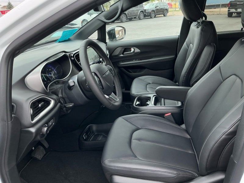 2027 Chrysler Pacifica PACIFICA LX
