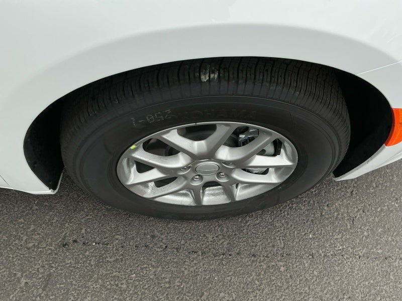 2027 Chrysler Pacifica PACIFICA LX