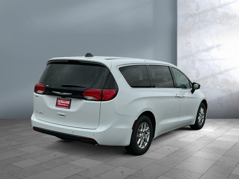 2027 Chrysler Pacifica PACIFICA LX