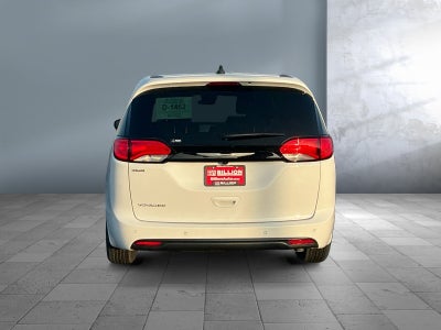 2026 Chrysler Voyager VOYAGER LX